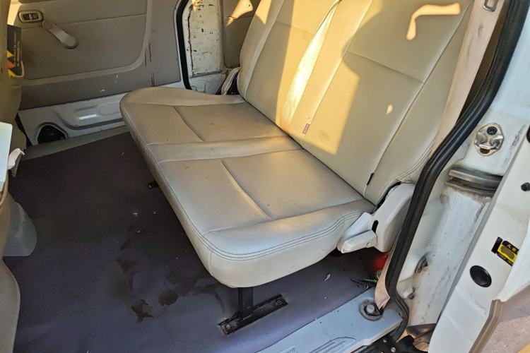 Used Jinbei New Hiace X30L 2019 1.5L Wealth Edition China VI SWC15M Left Rear Seat