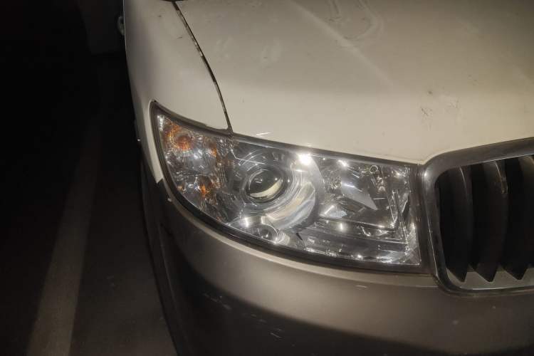 Used Jinbei New Hiace X30L 2019 1.5L Wealth Edition China VI SWC15M Right Front Headlight