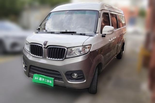 Ojetý Jinbei New Hiace X30L 2019 New Haishi X30L, 1.5-liter, five-speed manual, five-seater, gasoline-powered