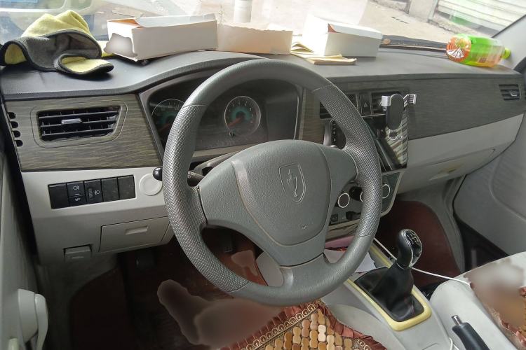 Used Jinbei New Hiace X30L 2019 1.5L Cargo Van Wealth Edition China VI SWC15M Steering Wheel