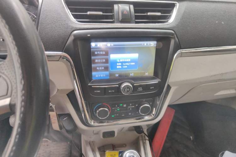 Used Jinbei New Hiace X30L 2019 1.5L Business Edition China VI SWC15M Audio And AC Panel