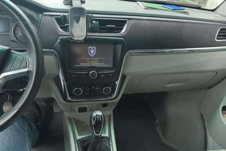 Used Jinbei New Hiace X30L 2019 1.5L Wealth Edition China VI SWC15M Audio And AC Panel