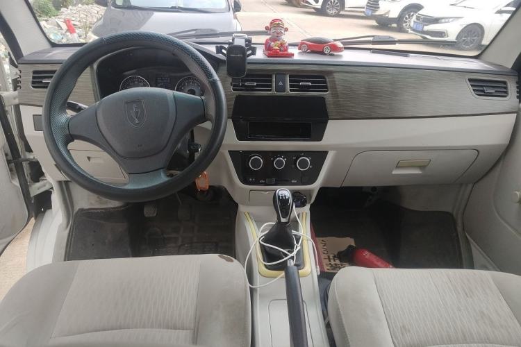 Used Jinbei New Hiace X30L 2019 1.5L Wealth Edition China VI SWC15M Center Console