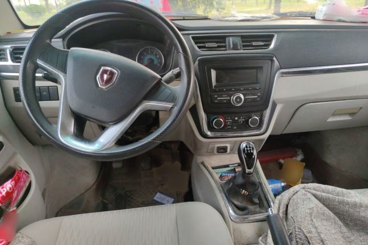 Used Jinbei New Hiace X30L  Center Console