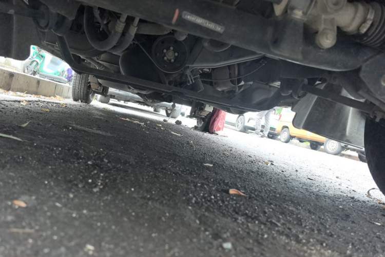 Used Jinbei New Hiace X30L 2019 1.5L Wealth Edition China VI SWC15M Chassis Front