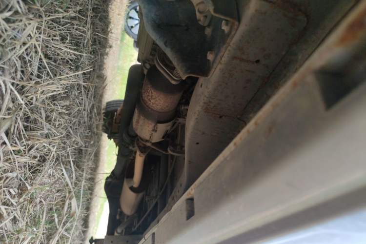 Used Jinbei New Hiace X30L  Chassis Front Left