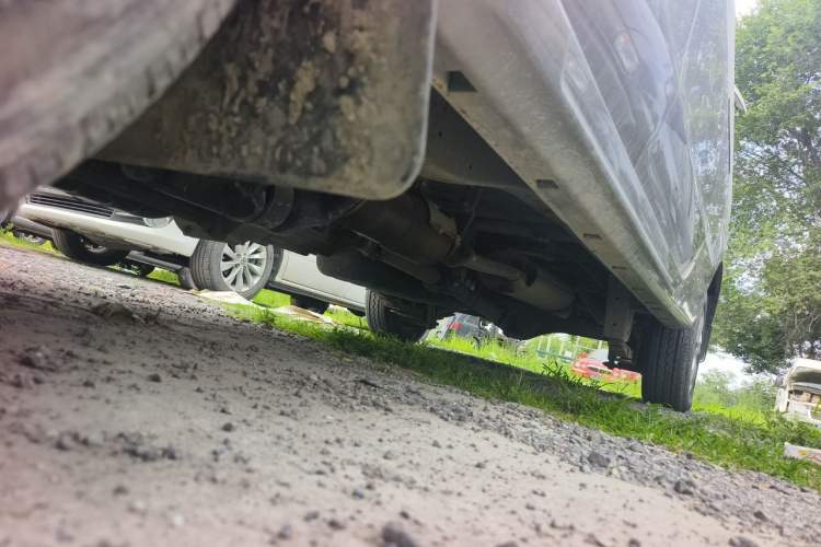 Used Jinbei New Hiace X30L 2019 1.5L Cargo Van Wealth Edition China VI SWC15M Chassis Front Left