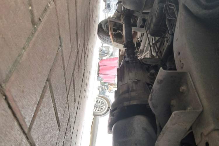 Used Jinbei New Hiace X30L  Chassis Front Right