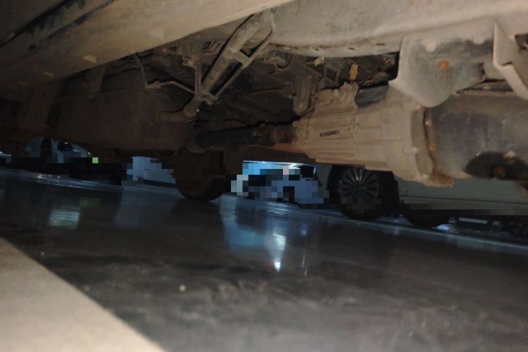 Used Jinbei New Hiace X30L 2019 1.5L Wealth Edition China VI SWC15M Chassis Front Right