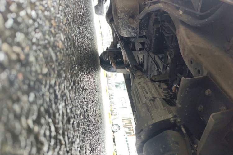 Used Jinbei New Hiace X30L  Chassis Front Right