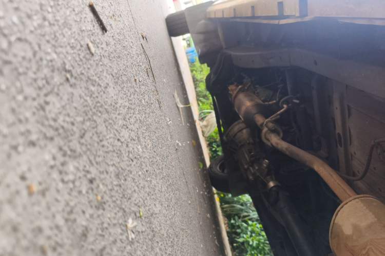 Used Jinbei New Hiace X30L 2019 1.5L Wealth Edition China VI SWC15M Chassis Rear Left