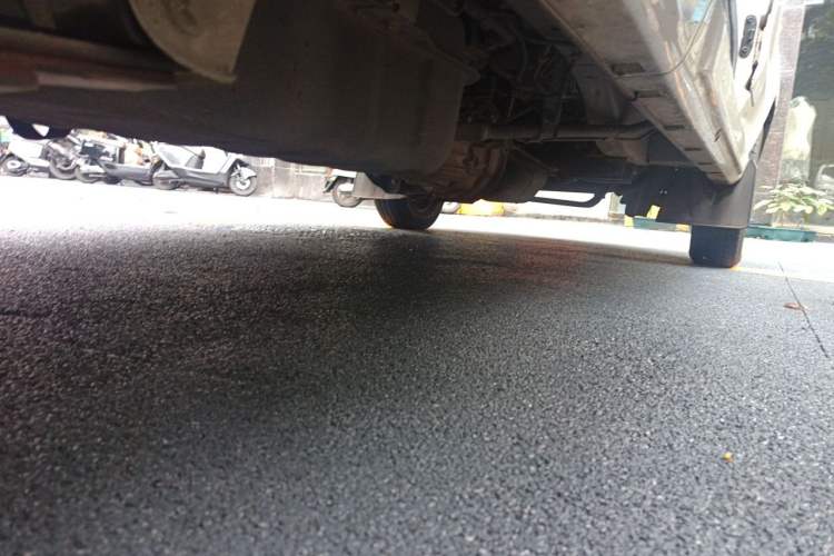 Used Jinbei New Hiace X30L 2019 1.5L Business Edition China VI SWC15M Chassis Rear Right