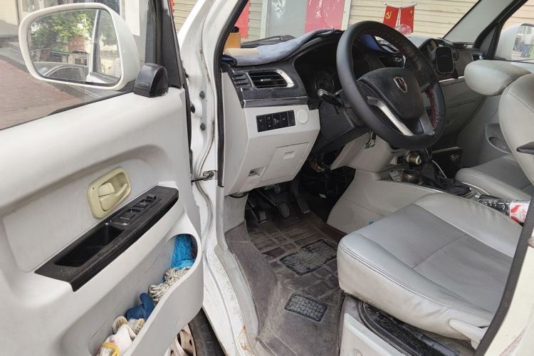 Used Jinbei New Hiace X30L  Driver Seat