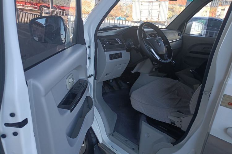 Used Jinbei New Hiace X30L 2019 1.5L Cargo Van Wealth Edition China VI SWC15M Driver Seat