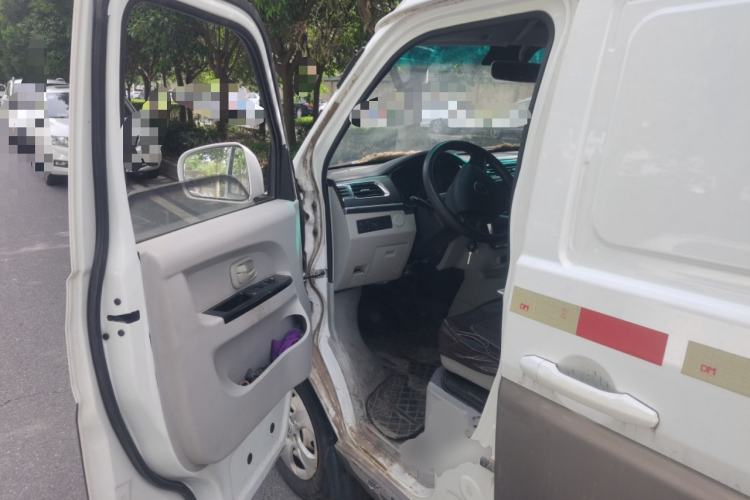 Used Jinbei New Hiace X30L 2019 1.5L Cargo Van Wealth Edition China VI SWC15M Driver Seat