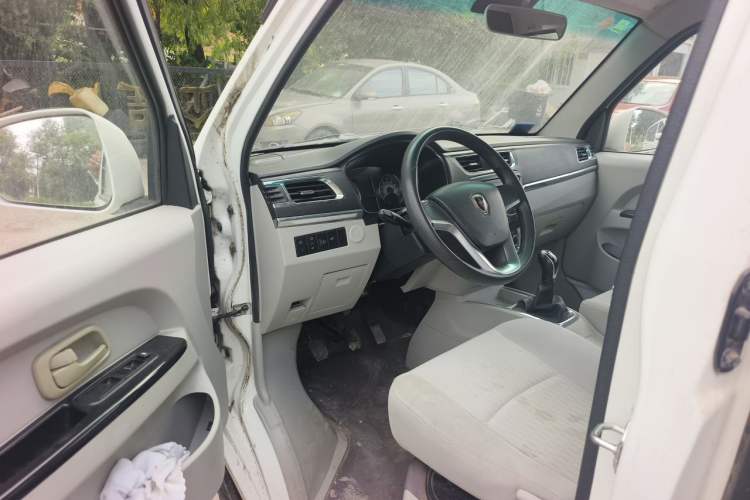 Used Jinbei New Hiace X30L 2019 1.5L Cargo Van Wealth Edition China VI SWC15M Driver Seat