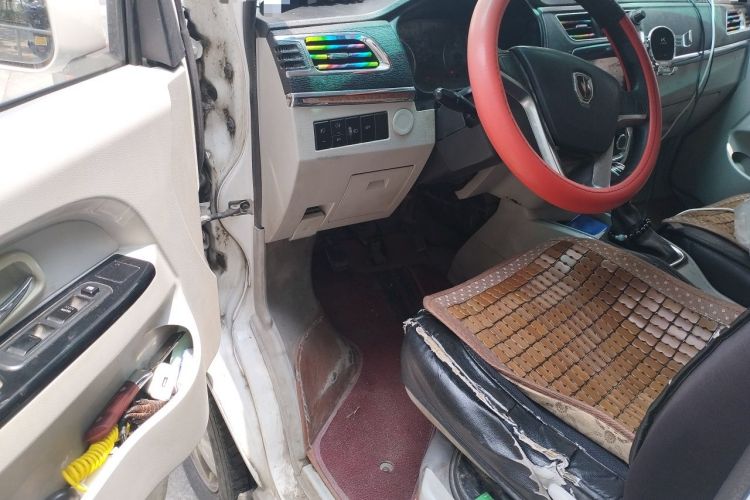 Used Jinbei New Hiace X30L 2019 1.5L Van Business Edition China VI SWC15M Driver Seat