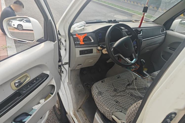 Used Jinbei New Hiace X30L 2019 1.5L Cargo Van Wealth Edition China VI SWC15M Driver Seat