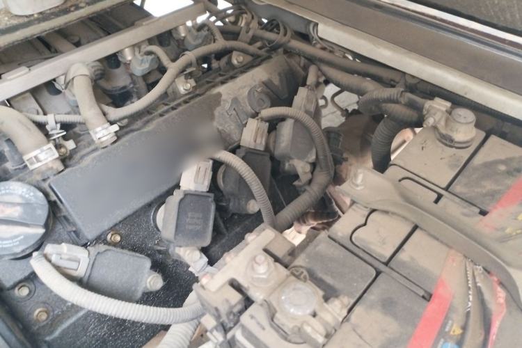 Used Jinbei New Hiace X30L 2019 1.5L Van Business Edition China VI SWC15M Engine Bay