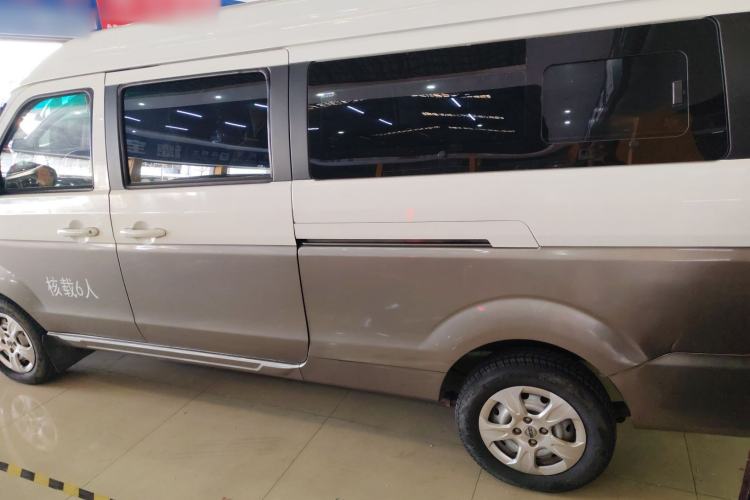Used Jinbei New Hiace X30L 2019 1.5L Wealth Edition China VI SWC15M Exterior 1