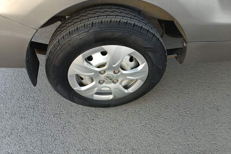 Used Jinbei New Hiace X30L 2019 1.5L Cargo Van Wealth Edition China VI SWC15M Exterior 5