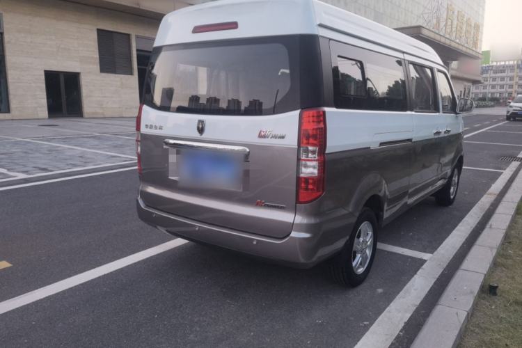 Used Jinbei New Hiace X30L 2019 1.5L Business Edition China VI SWC15M Exterior 5