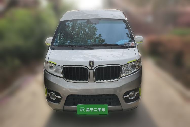 Used Jinbei New Hiace X30L 2019 1.5L Cargo Van Wealth Edition China VI SWC15M Front