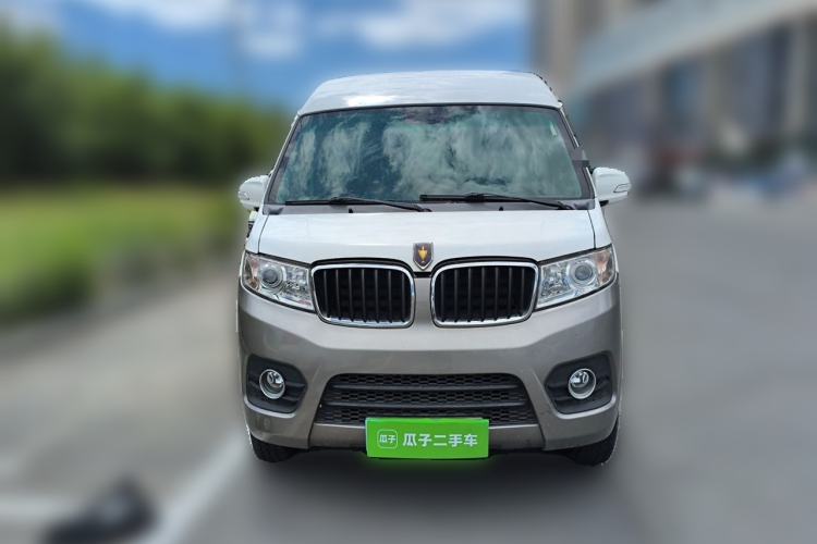 Used Jinbei New Hiace X30L 2019 1.5L Cargo Van Wealth Edition China VI SWC15M Front