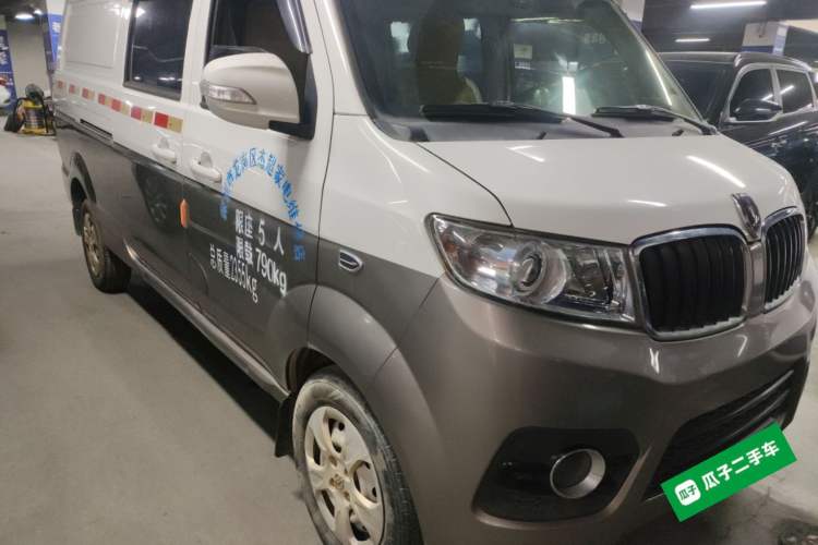 Used Jinbei New Hiace X30L 2019 1.5L Cargo Van Wealth Edition China VI SWC15M Front Right 45 Deg