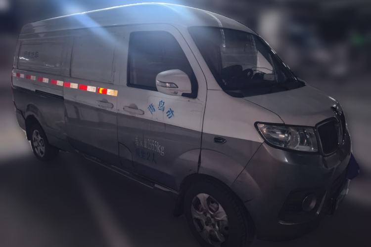 Used Jinbei New Hiace X30L 2019 1.5L Cargo Van Wealth Edition China VI SWC15M Front Right 45 Deg