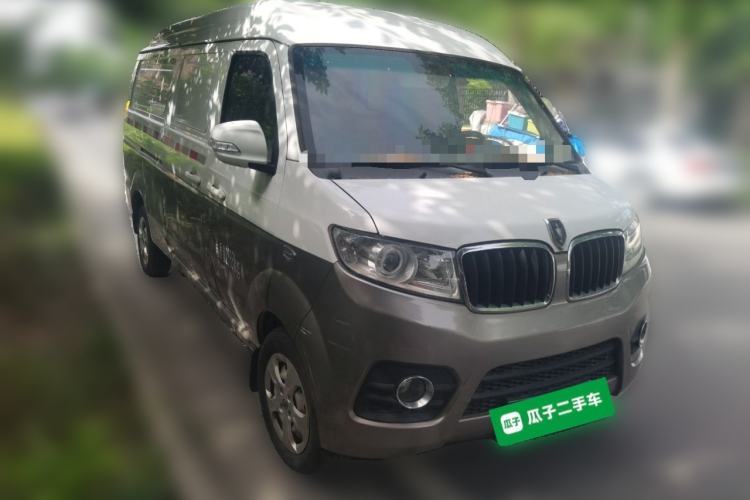 Used Jinbei New Hiace X30L 2019 1.5L Cargo Van Wealth Edition China VI SWC15M Front Right 45 Deg