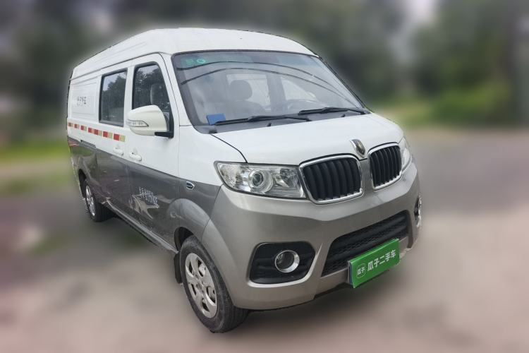 Used Jinbei New Hiace X30L 2019 1.5L Cargo Van Wealth Edition China VI SWC15M Front Right 45 Deg