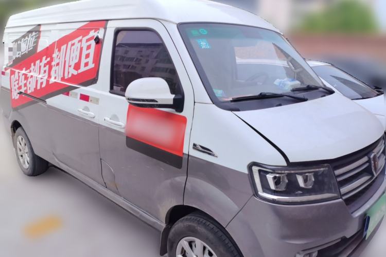 Used Jinbei New Hiace X30L 2019 1.5L Cargo Van Wealth Edition China VI SWC15M Front Right 45 Deg