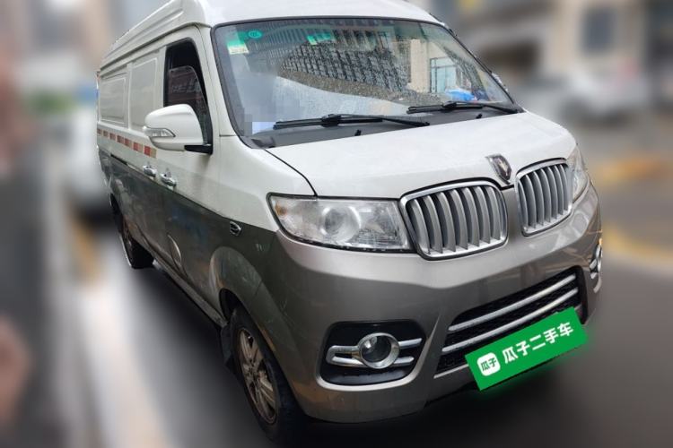 Used Jinbei New Hiace X30L  Front Right 45 Deg