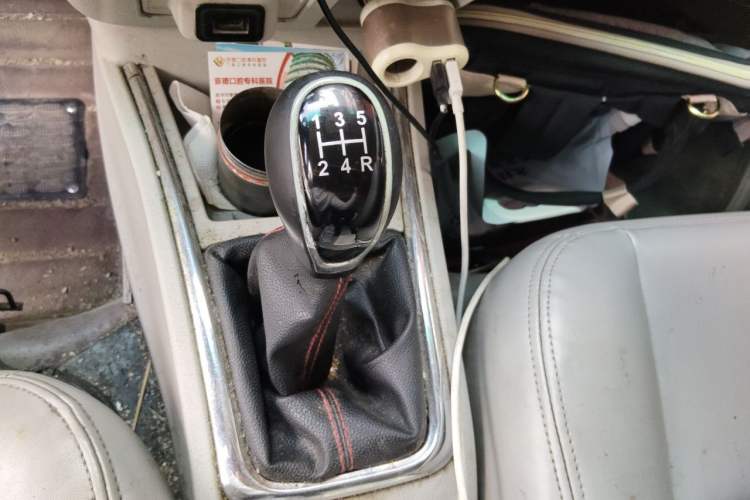 Used Jinbei New Hiace X30L  Gear Lever