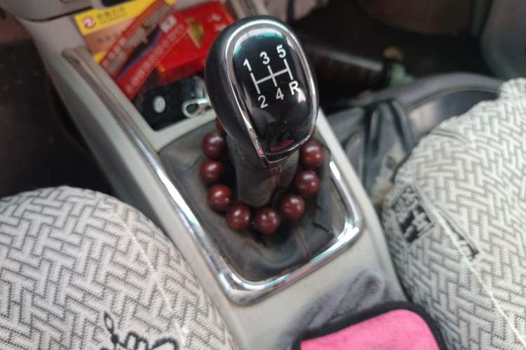 Used Jinbei New Hiace X30L 2019 1.5L Wealth Edition China VI SWC15M Gear Lever