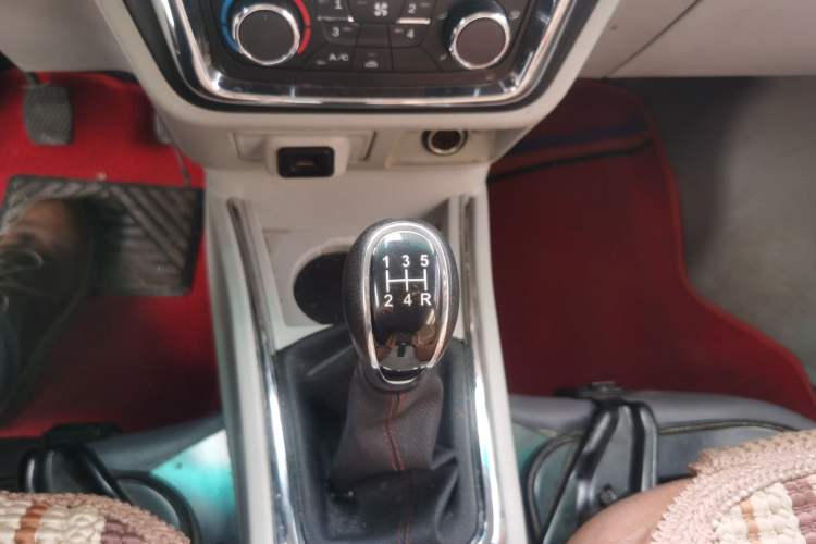 Used Jinbei New Hiace X30L 2019 1.5L Wealth Edition China VI SWC15M Gear Lever