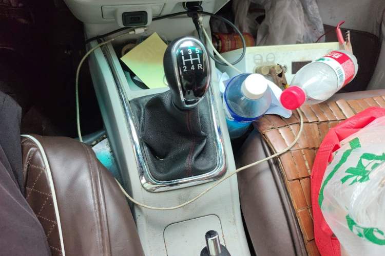Used Jinbei New Hiace X30L  Gear Lever