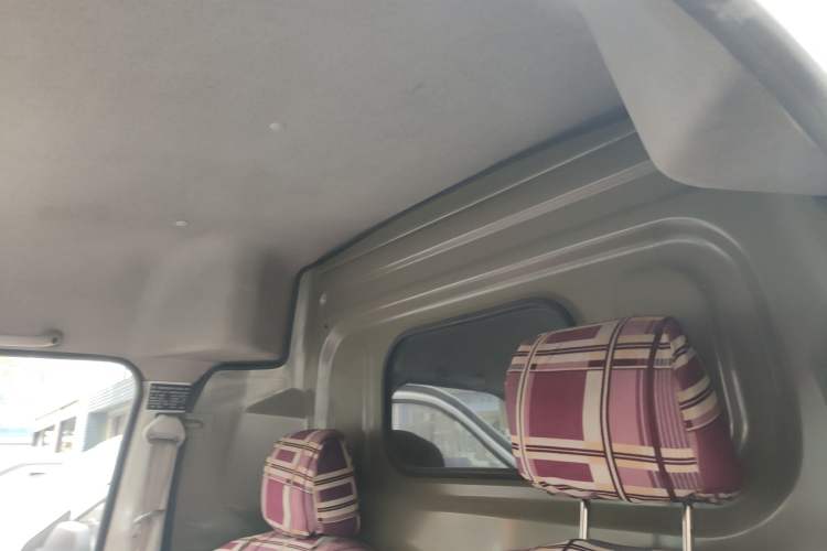 Used Jinbei New Hiace X30L 2019 1.5L Cargo Van Wealth Edition China VI SWC15M Headliner