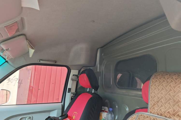 Used Jinbei New Hiace X30L 2019 1.5L Cargo Van Wealth Edition China VI SWC15M Headliner
