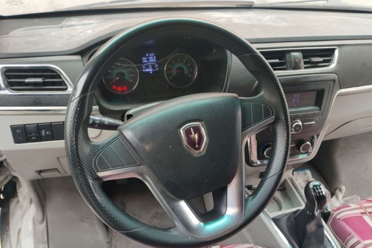 Used Jinbei New Hiace X30L 2019 1.5L Cargo Van Wealth Edition China VI SWC15M Interior 1