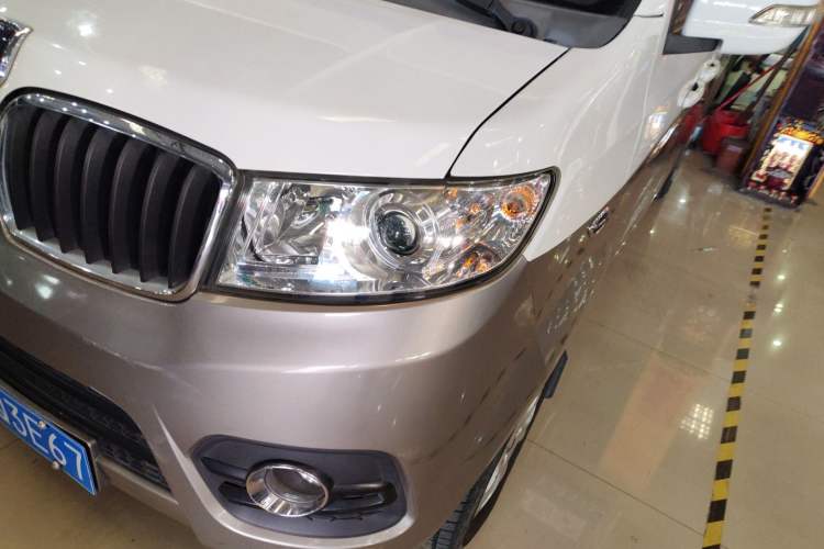 Used Jinbei New Hiace X30L 2019 1.5L Wealth Edition China VI SWC15M Left Front Headlight