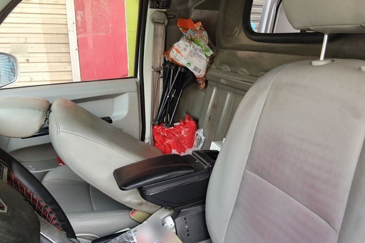Used Jinbei New Hiace X30L  Left Front Seat