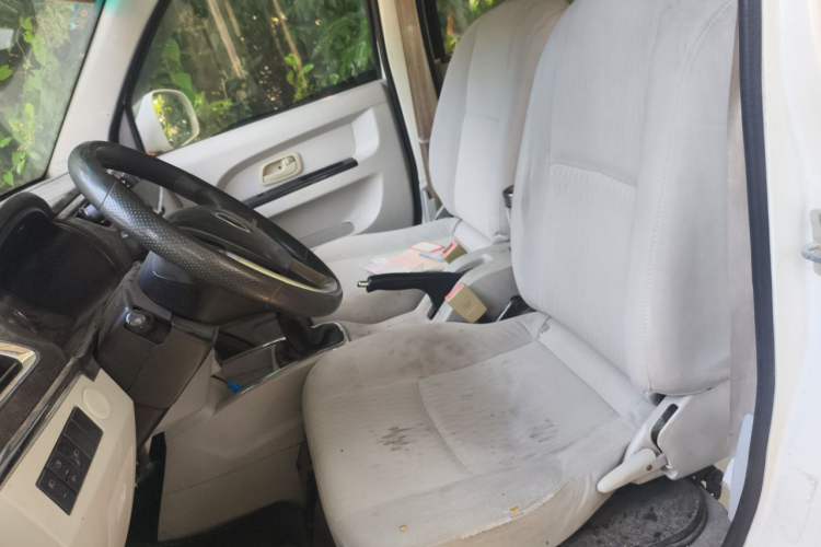 Used Jinbei New Hiace X30L 2019 1.5L Wealth Edition China VI SWC15M Left Front Seat