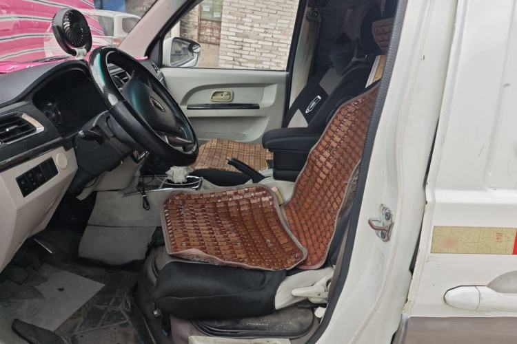 Used Jinbei New Hiace X30L 2019 1.5L Van Business Edition China VI SWC15M Left Front Seat