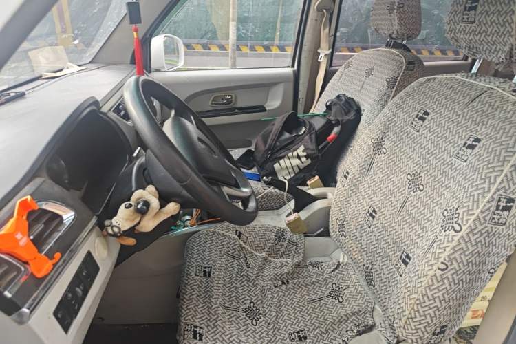 Used Jinbei New Hiace X30L 2019 1.5L Cargo Van Wealth Edition China VI SWC15M Left Front Seat