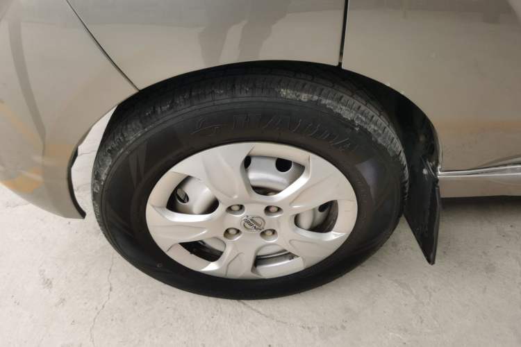 Used Jinbei New Hiace X30L 2019 1.5L Wealth Edition China VI SWC15M Left Front Wheel Hub
