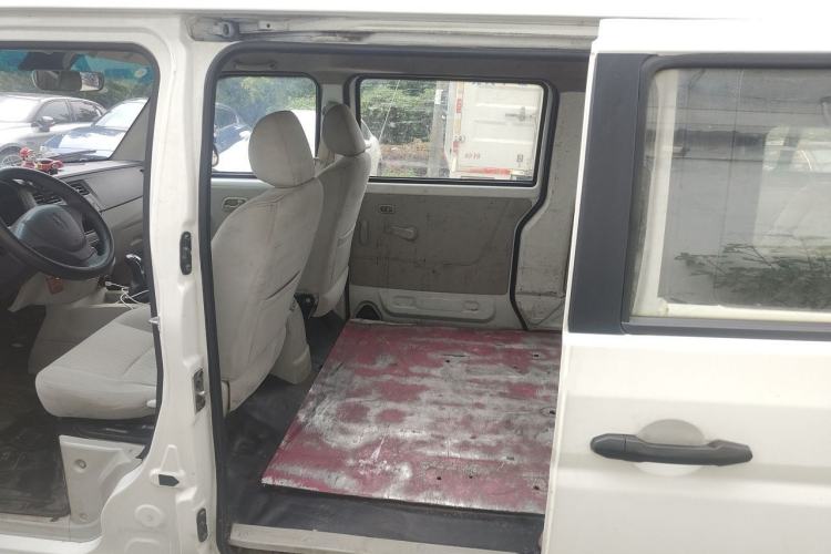 Used Jinbei New Hiace X30L 2019 1.5L Wealth Edition China VI SWC15M Left Rear Seat