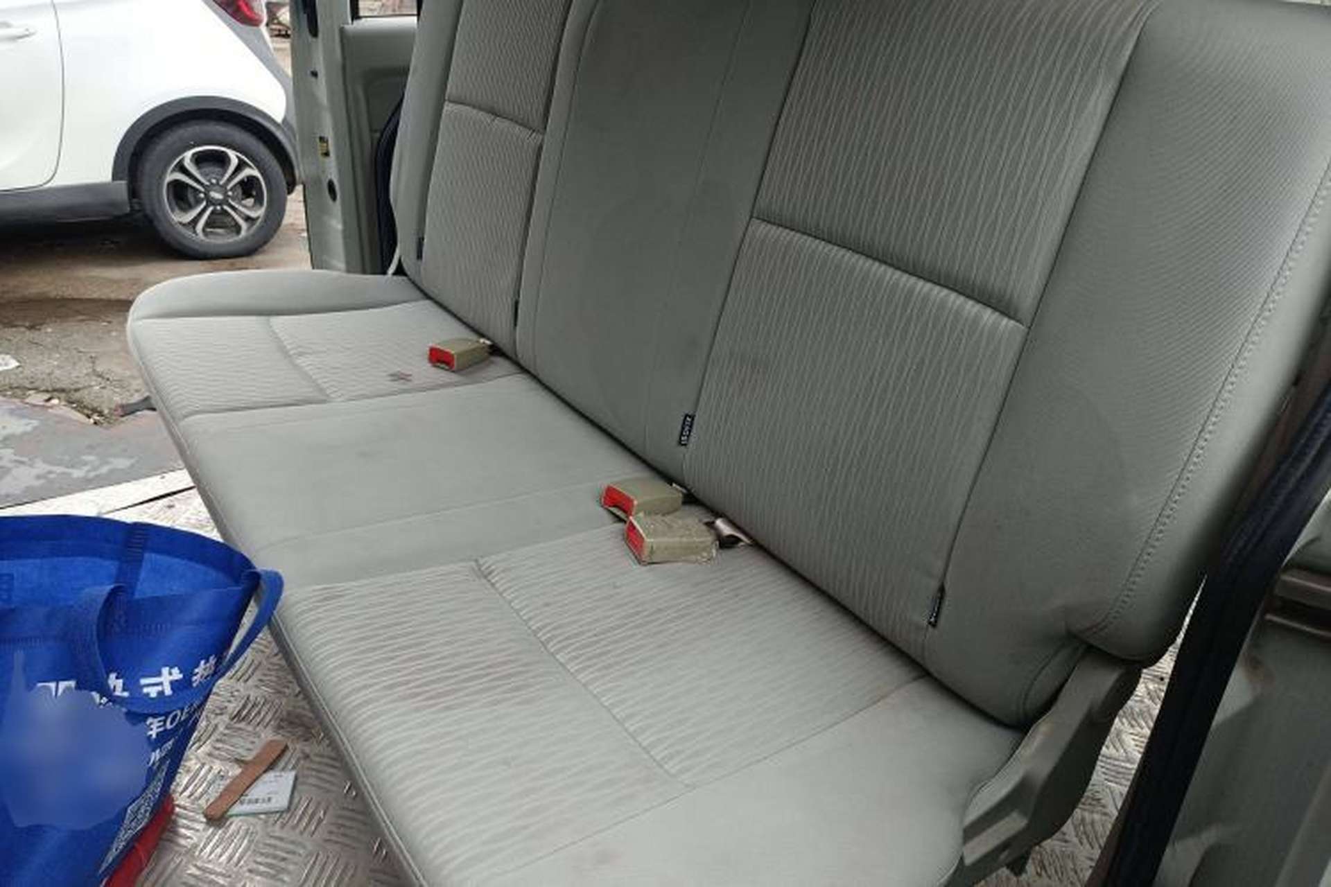 Used Jinbei New Hiace X30L 2019 1.5L Cargo Van Wealth Edition China VI SWC15M Left Rear Seat