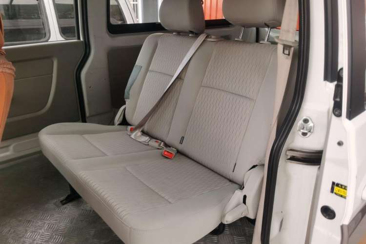 Used Jinbei New Hiace X30L 2019 1.5L Wealth Edition China VI SWC15M Left Rear Seat